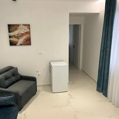 Guest house Goxhaj *