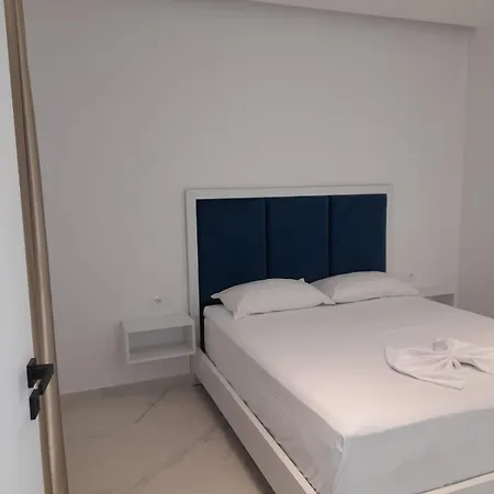 Goxhaj بيت ضيافة *