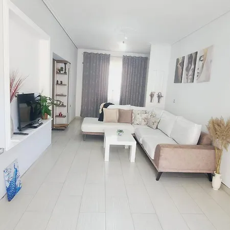 Goxhaj 招待所 *